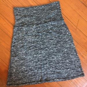 🐬Max Studio Mid Length Skirt- Medium - Black,Grey